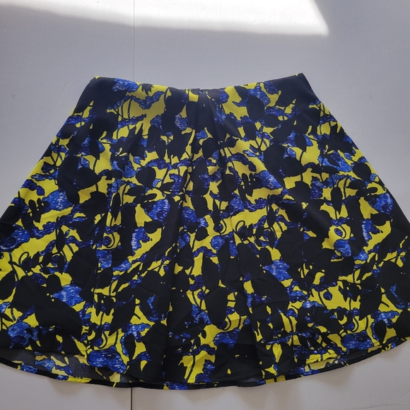 Peter Pilotto for Target Floral Print Dress. - Picture 4 of 6